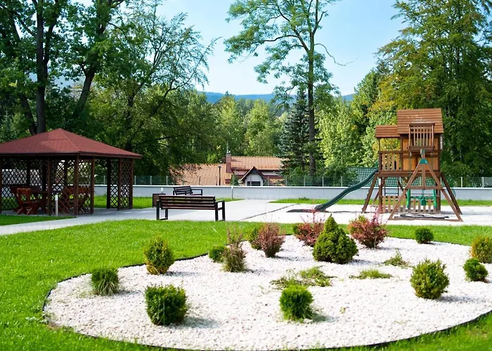 Stone Hill Wellness Z Basenem Jakuzi Saunami Prywatnym Garażem I Rowerami W Cenie