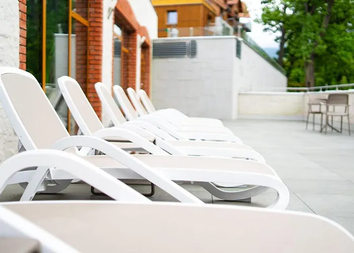 Apartament Stone Hill Wellness Z Basenem Jakuzi Saunami Prywatnym Garażem I Rowerami W Cenie *