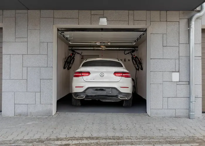 Apartamento Stone Hill Wellness Z Basenem Jakuzi Saunami Prywatnym Garazem I Rowerami W Cenie *