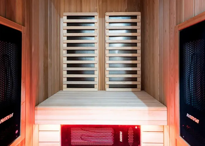 Stone Hill Wellness Z Basenem Jakuzi Saunami Prywatnym Garazem I Rowerami W Cenie Apartamento